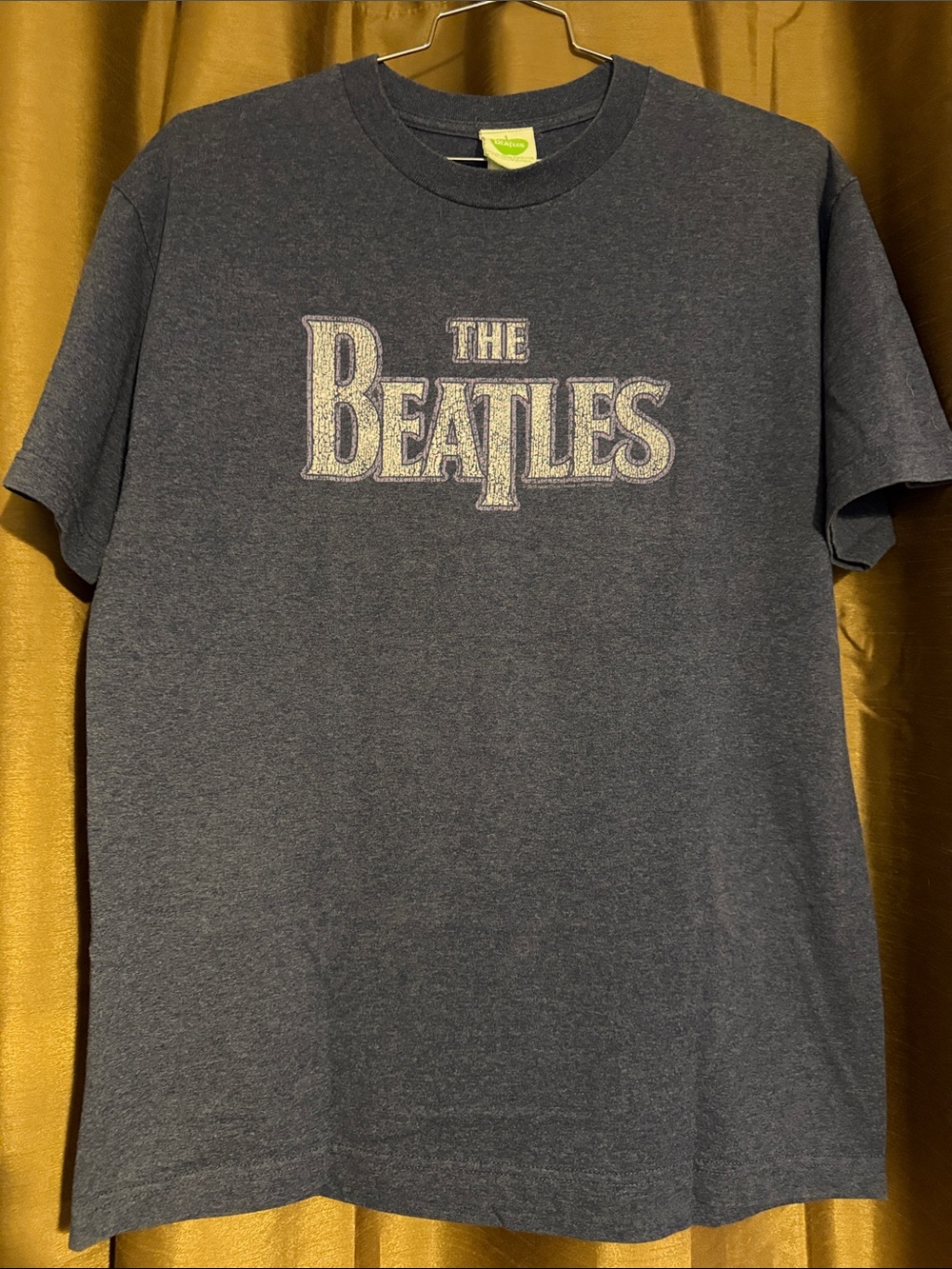 Vintage Y2K “The Beatles “Apple Corps Ltd. T-shirt 2005